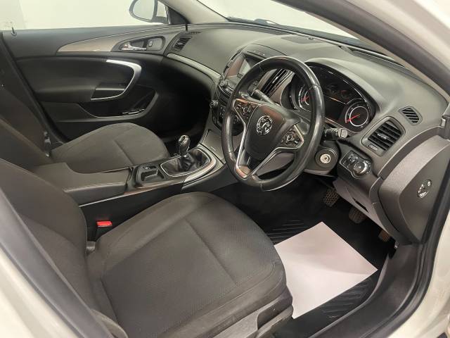 2015 Vauxhall Insignia 2.0 CDTi ecoFLEX Energy 5dr [Start Stop]