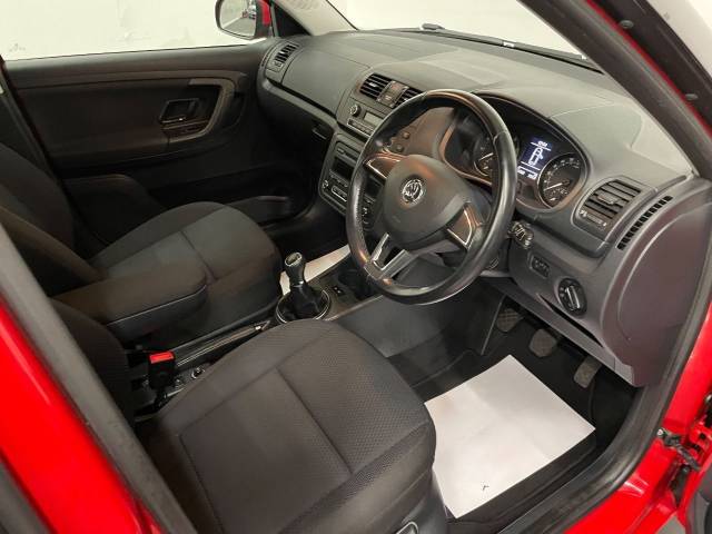 2014 Skoda Fabia 1.2 TSI 105 Elegance 5dr