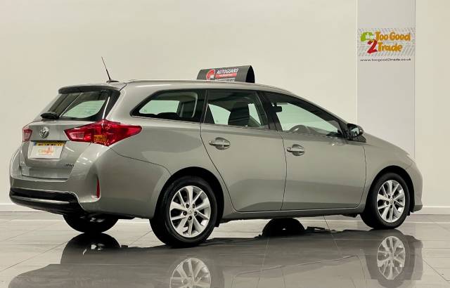 2015 Toyota Auris 1.4 D-4D Icon 5dr
