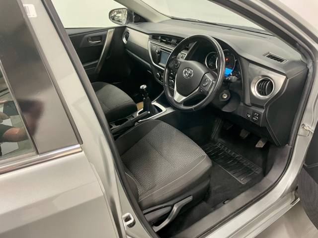 2015 Toyota Auris 1.4 D-4D Icon 5dr